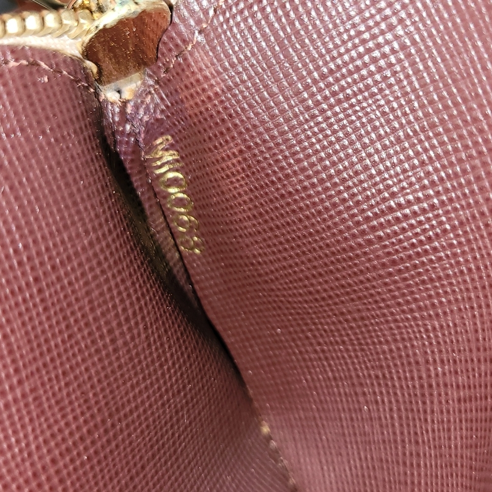 Louis Vuitton Mini Lin Round Coin purse - Picture 6 of 6
